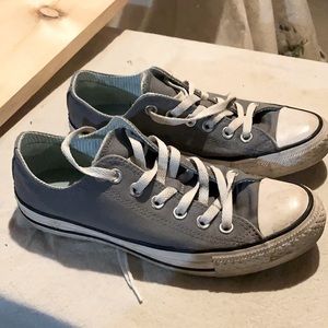 All Star Converse shoes size 8